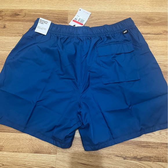 Nike Men’s Shorts - Picture 2 of 3